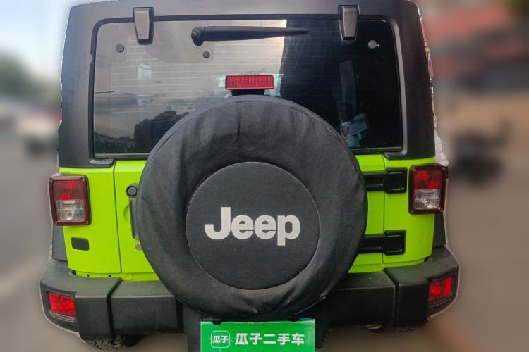 Used Jeep Wrangler 2014 3.0L Sahara Four-Door Edition Rear