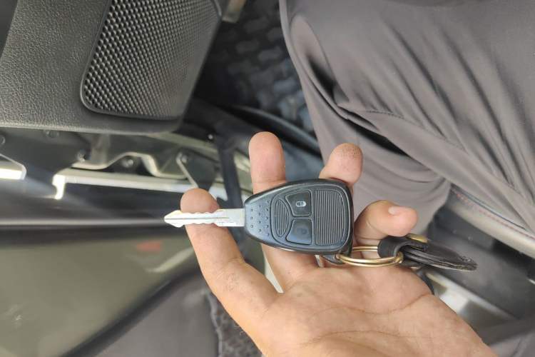 Used Jeep Wrangler 2014 2.8TD Sahara Four-Door Edition Vehicle Key