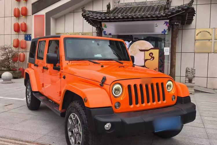Used Jeep Wrangler 2014 3.0L Sahara Four-Door Edition Exterior 1
