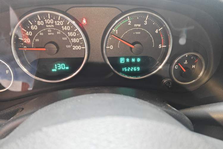 Used Jeep Wrangler 2014 2.8TD Sahara Four-Door Edition Odometer Close Up