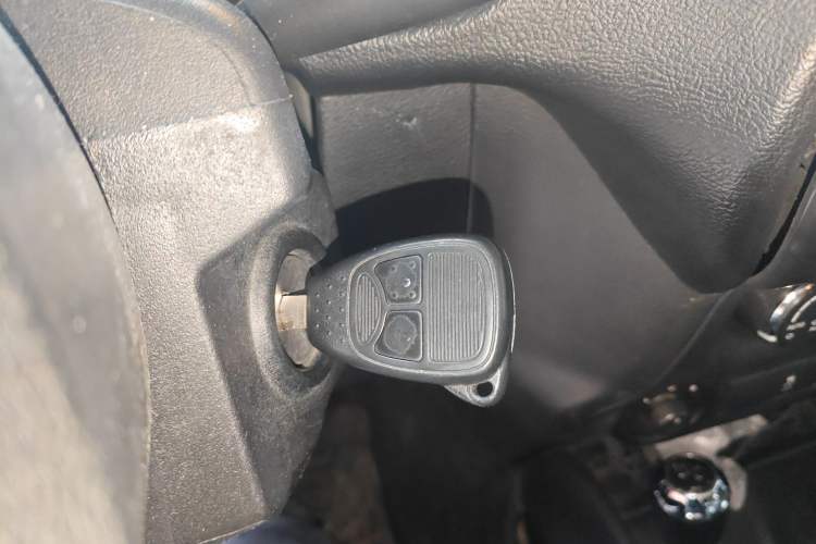 Used Jeep Wrangler 2014 2.8TD Sahara Four-Door Edition Vehicle Key