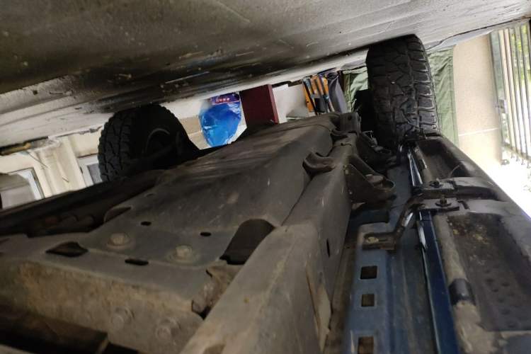 Used Jeep Wrangler 2014 3.0L Sahara Four-Door Edition Chassis Front Right