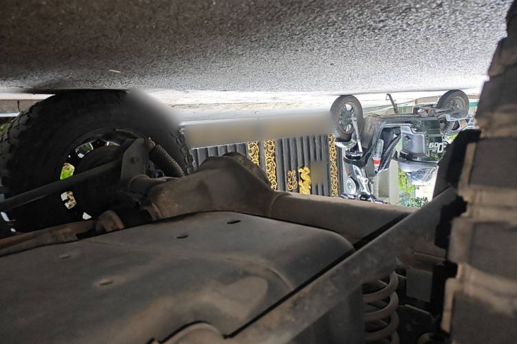 Used Jeep Wrangler 2014 2.8TD Sahara Four-Door Edition Chassis Rear Right