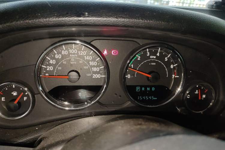 Used Jeep Wrangler 2014 3.0L Sahara Four-Door Edition Instrument Cluster