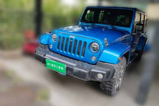 Used Jeep Wrangler 2014 3.0L Sahara Four-Door Edition