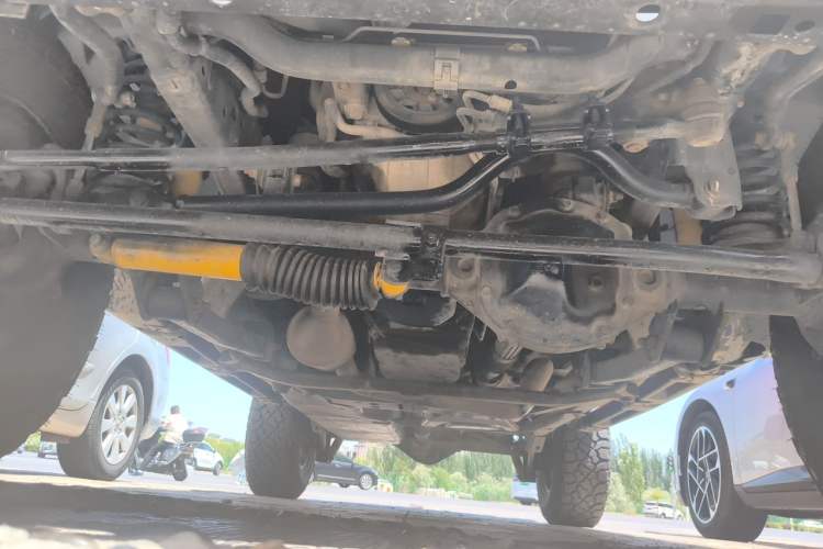 Used Jeep Wrangler 2014 2.8TD Sahara Four-Door Edition Chassis Front