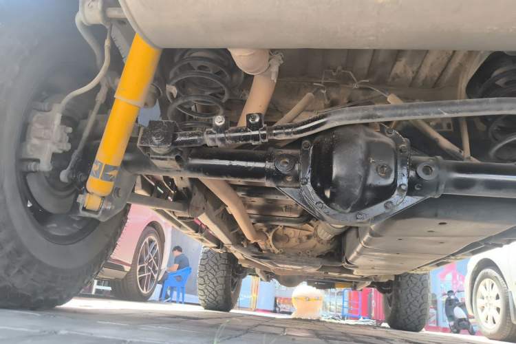Used Jeep Wrangler 2014 2.8TD Sahara Four-Door Edition Chassis Rear