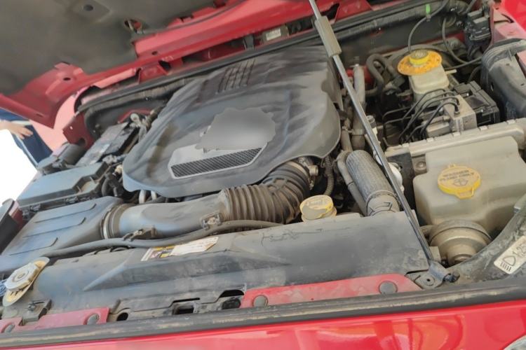 Used Jeep Wrangler 2014 3.0L Sahara Four-Door Edition Engine Bay