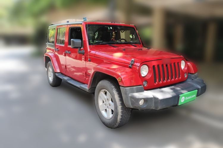 Used Jeep Wrangler 2014 3.0L Sahara Four-Door Edition Front Right 45 Deg