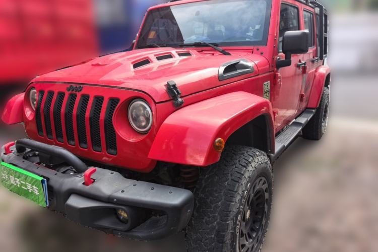 Used Jeep Wrangler 2014 3.0L Sahara Four-Door Edition Guazi used car, China used car export, Used car for sale, Used cars, Cheapest cars for sale