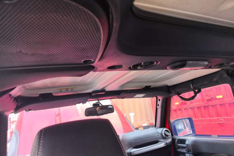 Used Jeep Wrangler 2014 3.0L Sahara Four-Door Edition Headliner
