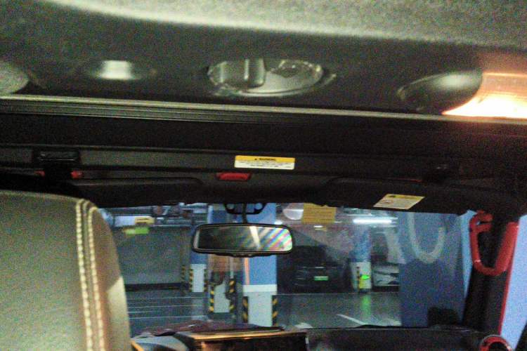 Used Jeep Wrangler 2014 3.0L Sahara Four-Door Edition Headliner