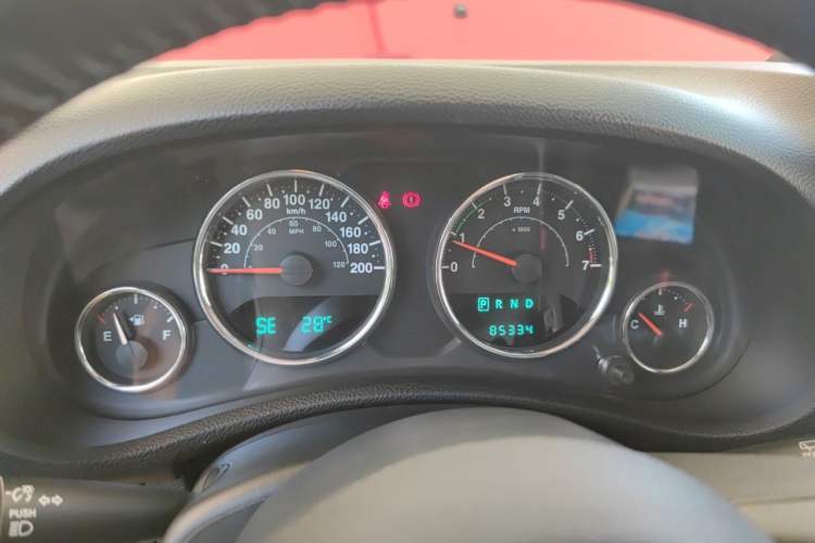 Used Jeep Wrangler 2014 3.0L Sahara Four-Door Edition Instrument Cluster