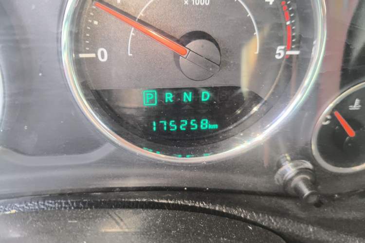 Used Jeep Wrangler 2014 2.8TD Sahara Four-Door Edition Odometer Close Up