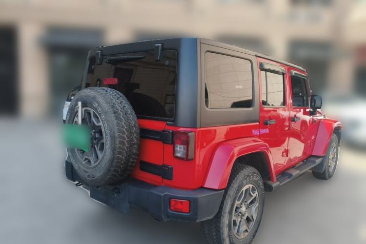 Used Jeep Wrangler 2014 2.8TD Sahara Four-Door Edition Rear Right 45 Deg