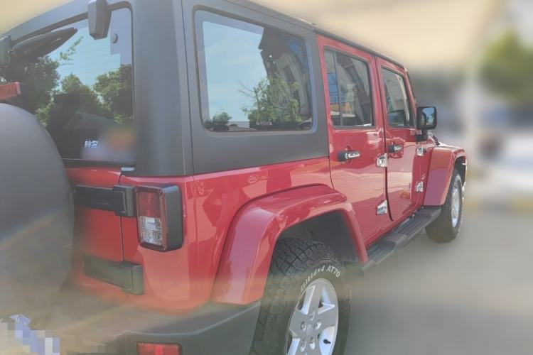 Used Jeep Wrangler 2014 3.0L Sahara Four-Door Edition Rear Right 45 Deg