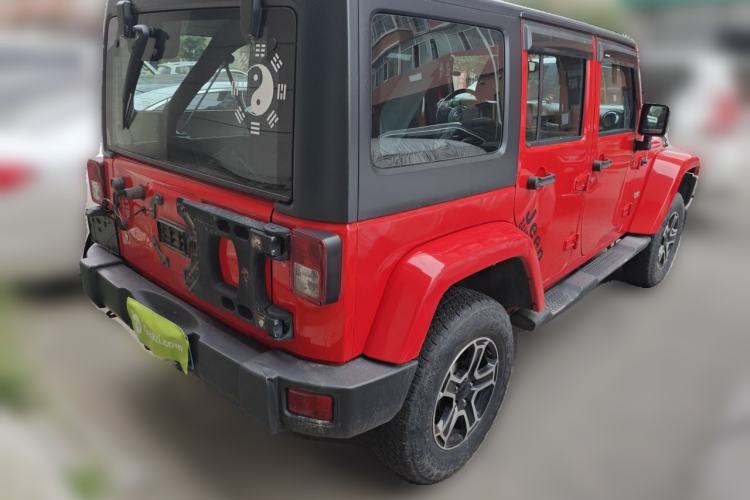 Used Jeep Wrangler 2014 2.8TD Sahara Four-Door Edition Rear Right 45 Deg