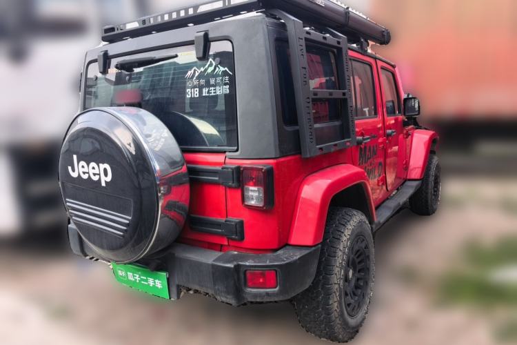 Used Jeep Wrangler 2014 3.0L Sahara Four-Door Edition Rear Right 45 Deg