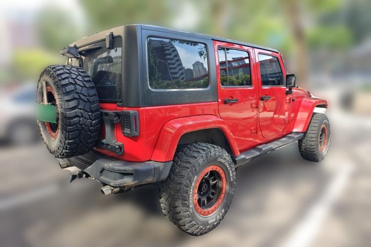 Used Jeep Wrangler 2014 3.0L Sahara Four-Door Edition Rear Right 45 Deg