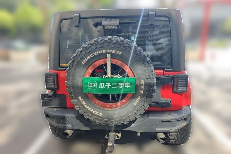 Used Jeep Wrangler 2014 3.0L Sahara Four-Door Edition Rear