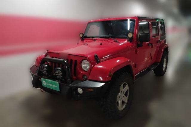 Used Jeep Wrangler 2014 3.0L Sahara Four-Door Edition