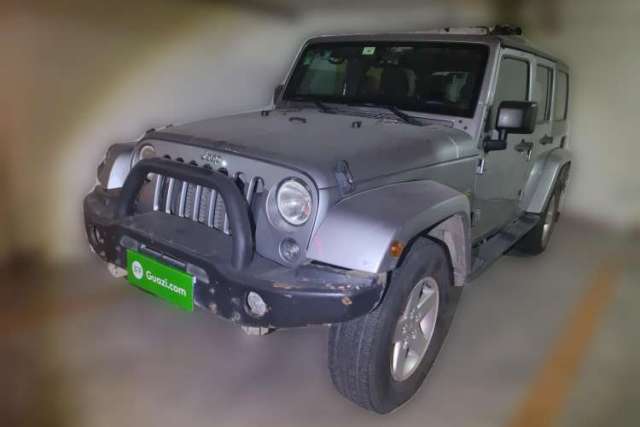 Used Jeep Wrangler 2014 2.8TD Sahara Four-Door Edition