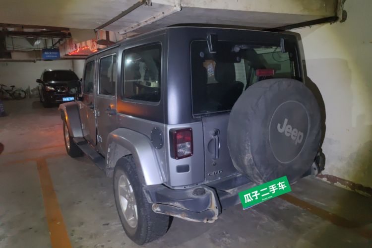 Used Jeep Wrangler 2014 2.8TD Sahara Four-Door Edition Rear Left 45 Deg
