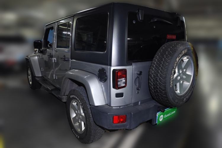 Used Jeep Wrangler 2014 3.0L Sahara Four-Door Edition Rear Left 45 Deg