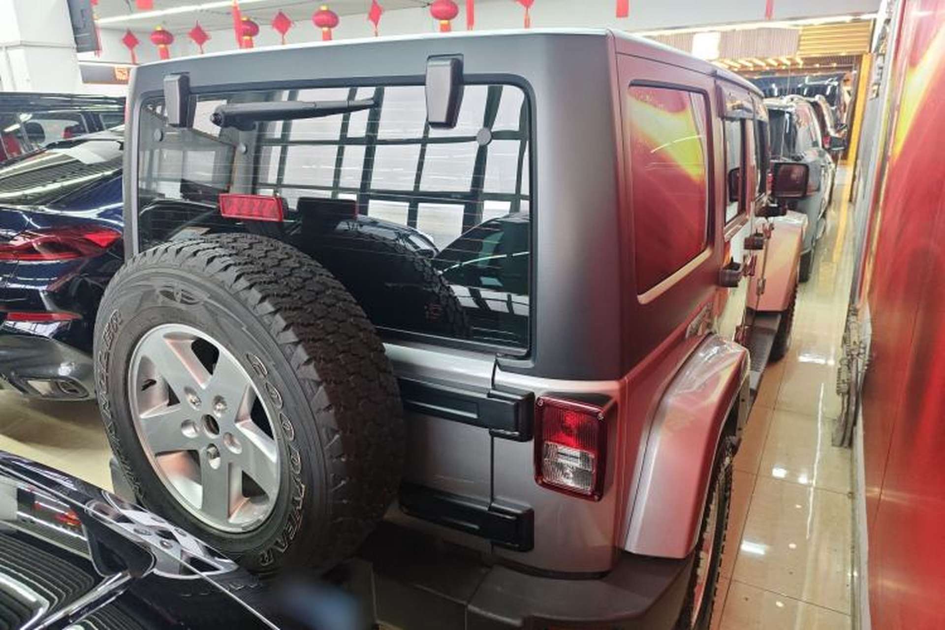 Used Jeep Wrangler 2014 2.8TD Sahara Four-Door Edition Rear Right 45 Deg