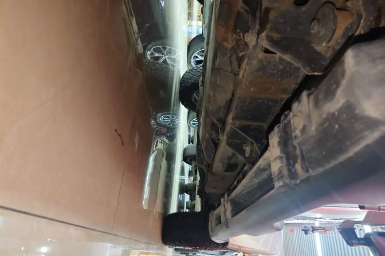 Used Jeep Wrangler 2014 2.8TD Sahara Four-Door Edition Right Side Sill
