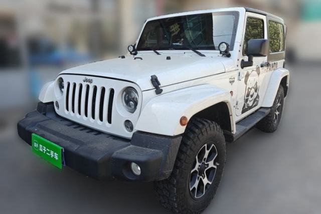Used Jeep Wrangler 2014 3.0L Sahara two-door model