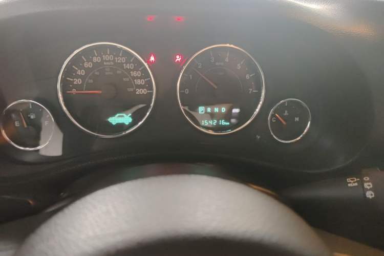 Used Jeep Wrangler 2014 3.0L Sahara Four-Door Edition Odometer Close Up