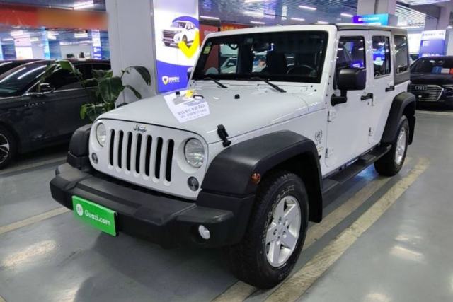 Used Jeep Wrangler 2014 2.8TD Sahara Four-Door Edition