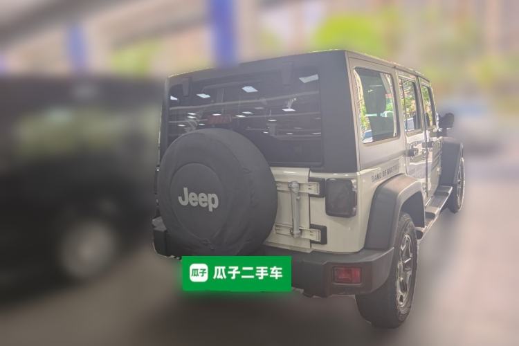 Used Jeep Wrangler 2014 3.0L Sahara Four-Door Edition Rear Right 45 Deg