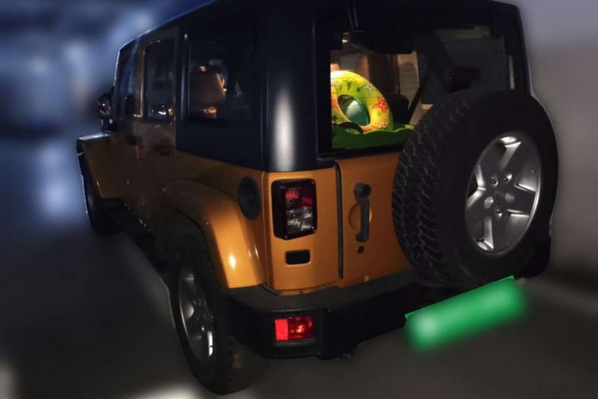 Used Jeep Wrangler 2014 3.0L Sahara Four-Door Edition Exterior 3