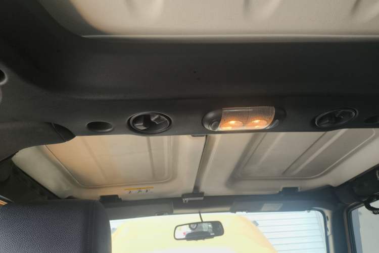 Used Jeep Wrangler 2014 3.0L Sahara Four-Door Edition Headliner