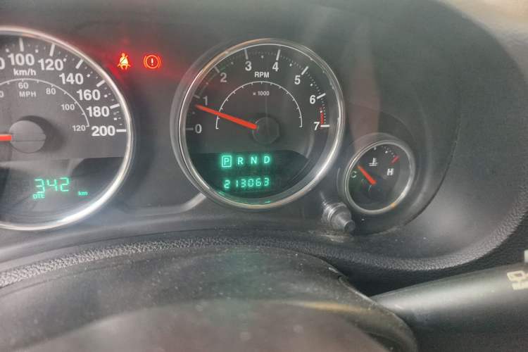Used Jeep Wrangler 2014 3.0L Sahara Four-Door Edition Odometer Close Up