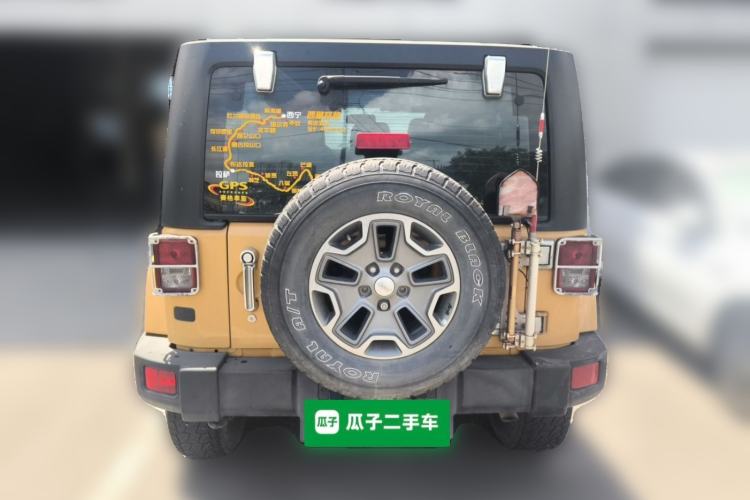 Used Jeep Wrangler 2014 3.0L Sahara Four-Door Edition Rear