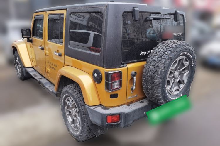 Used Jeep Wrangler 2014 3.0L Sahara Four-Door Edition Rear Left 45 Deg
