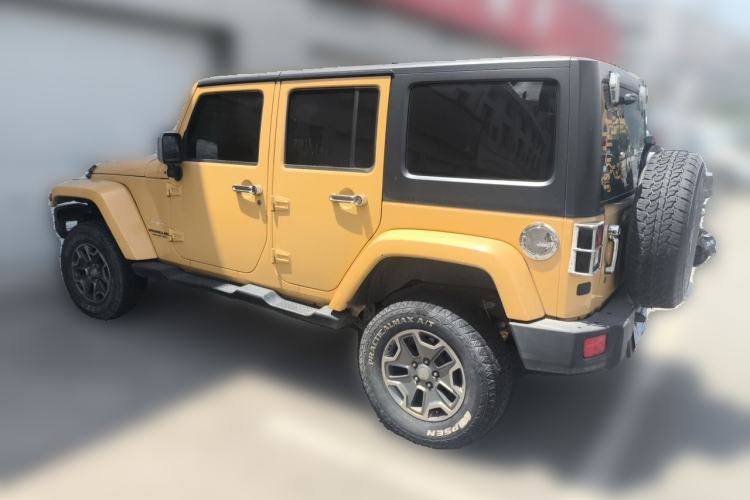 Used Jeep Wrangler 2014 3.0L Sahara Four-Door Edition Rear Left 45 Deg