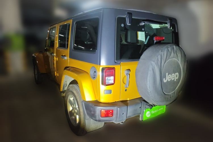 Used Jeep Wrangler 2014 3.0L Sahara Four-Door Edition Rear Left 45 Deg
