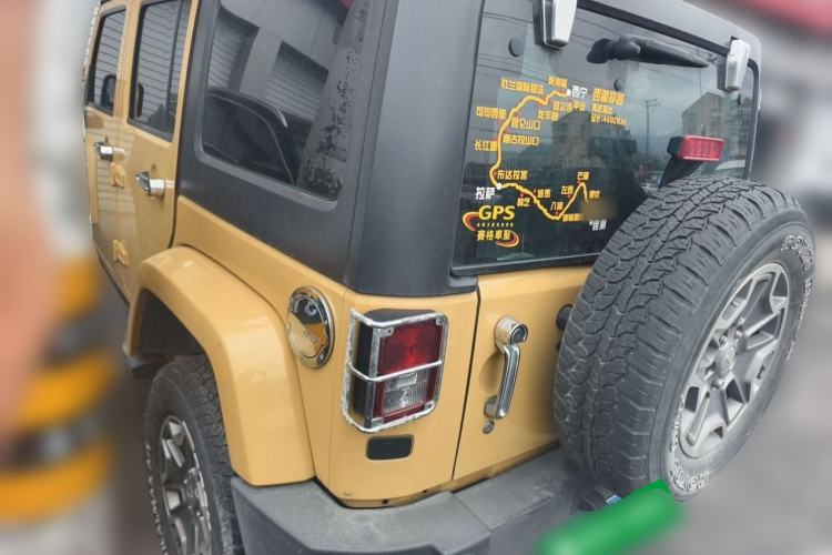 Used Jeep Wrangler 2014 3.0L Sahara Four-Door Edition Rear Left 45 Deg