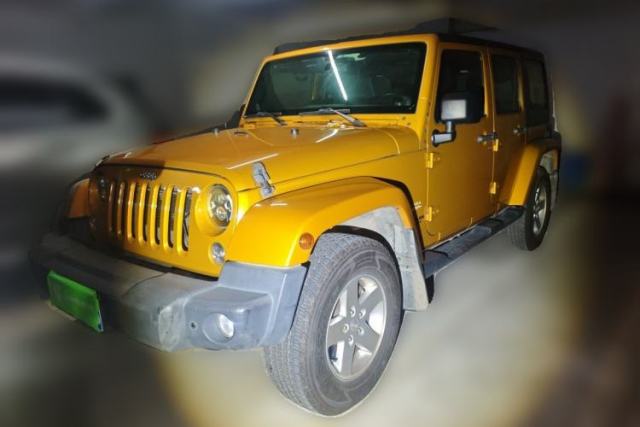 Used Jeep Wrangler 2014 3.0L Sahara Four-Door Edition