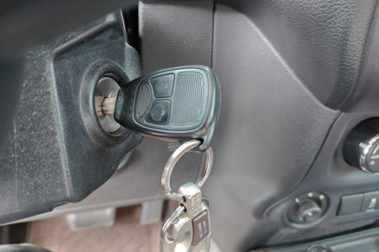 Used Jeep Wrangler 2014 3.0L Sahara Four-Door Edition Vehicle Key