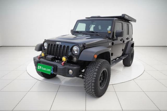 Used Jeep Wrangler 2015 3.0L Sahara Four-Door Edition