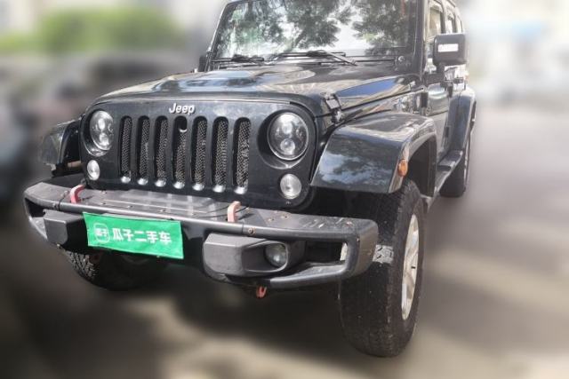 Used Jeep Wrangler 2015 3.0L Sahara Four-Door Edition