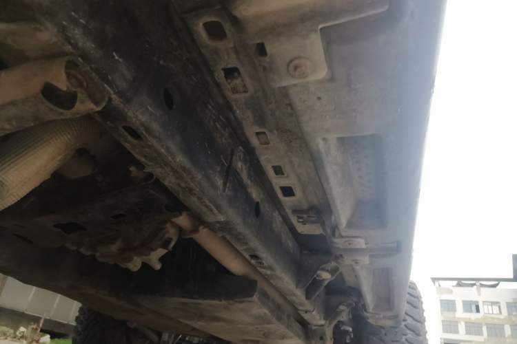 Used Jeep Wrangler 2015 2.8TD Sahara Four-Door Edition Chassis Front Left