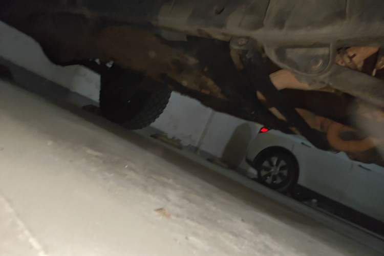Used Jeep Wrangler 2015 3.0L Sahara Four-Door Comfort Edition Chassis Front Right