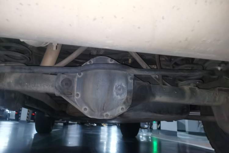 Used Jeep Wrangler 2015 2.8TD Sahara Four-Door Comfort Edition Chassis Rear