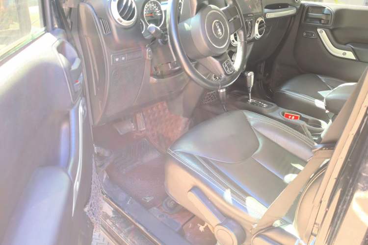 Used Jeep Wrangler  Driver Seat